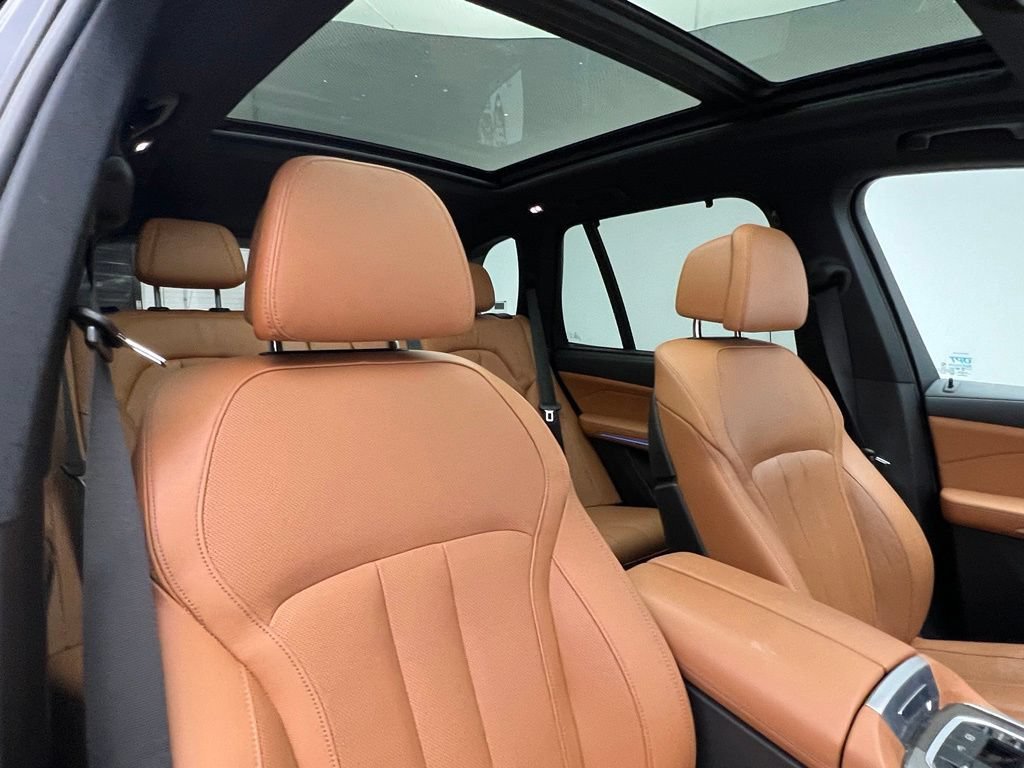 Certified 2022 BMW X5 xDrive45e w/ M Sport Package AWD/4WD image 7