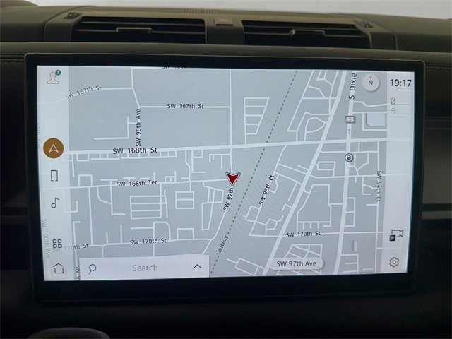 Certified 2025 Land Rover Defender 110 V8 image 16