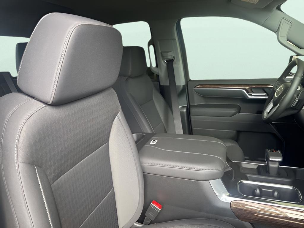 New 2026 GMC Sierra 1500 Elevation image 15