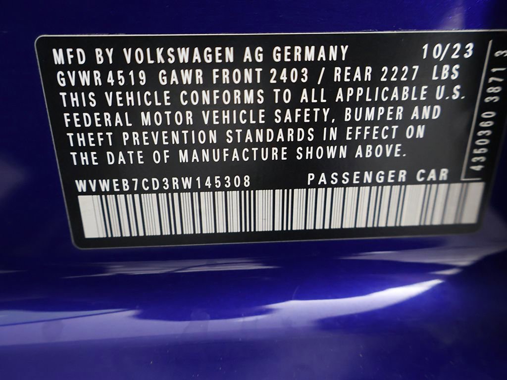 Used 2024 Volkswagen Golf R AWD/4WD image 51