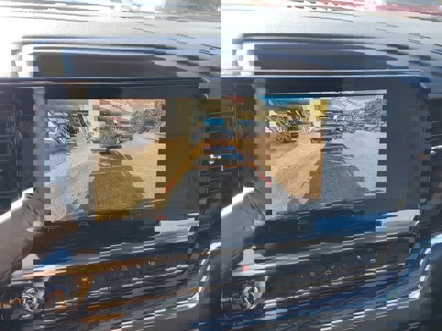 Used 2024 GMC Sierra 1500 SLE image 25