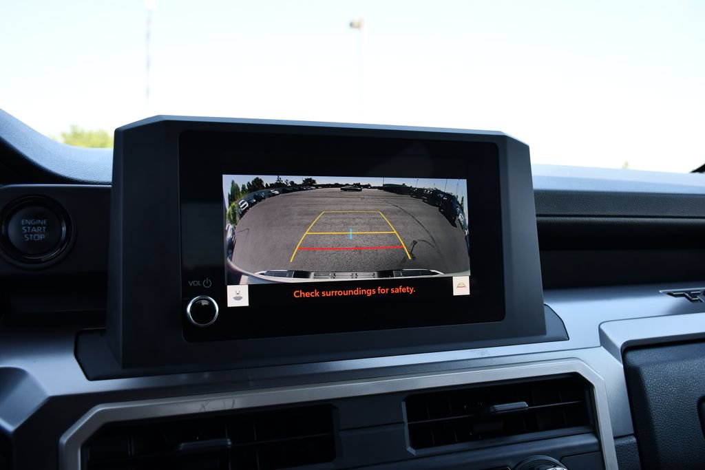 Used 2025 Toyota Tacoma SR5 AWD/4WD image 19