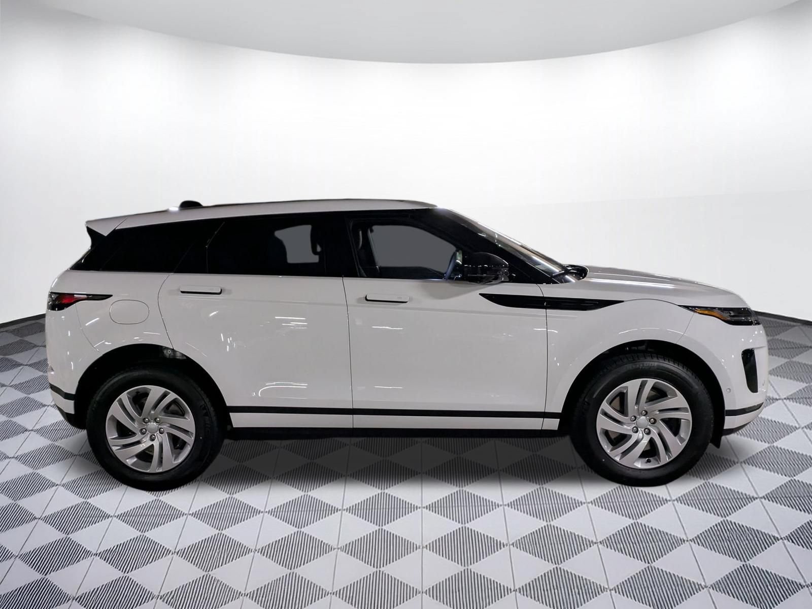 New 2026 Land Rover Range Rover Evoque S AWD/4WD image 6