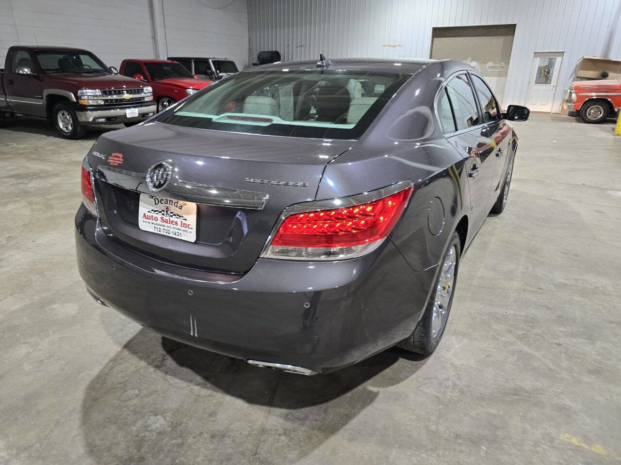 Used 2013 Buick LaCrosse Premium image 10