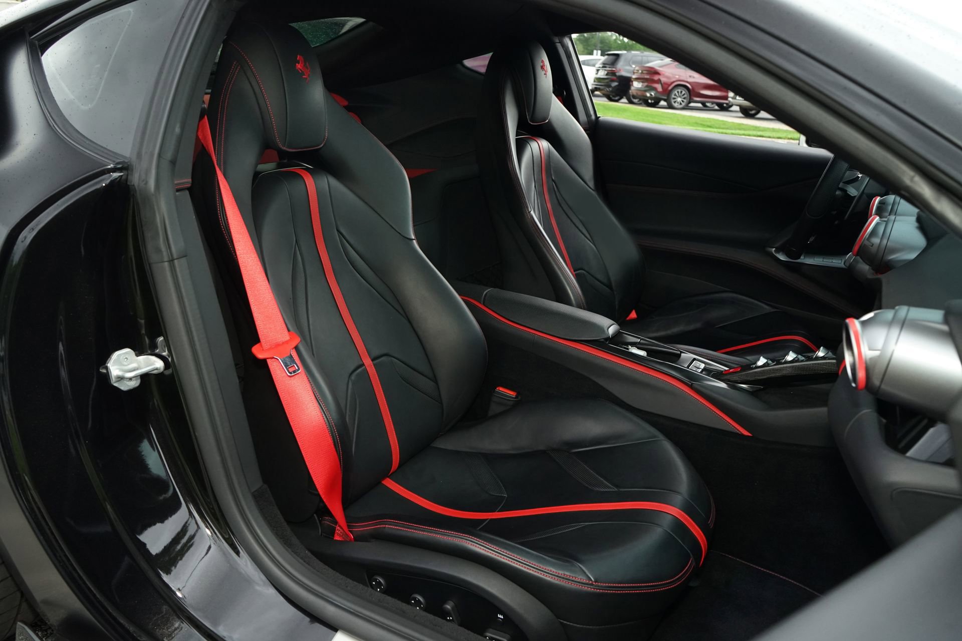 Used 2019 Ferrari 812 Superfast image 19
