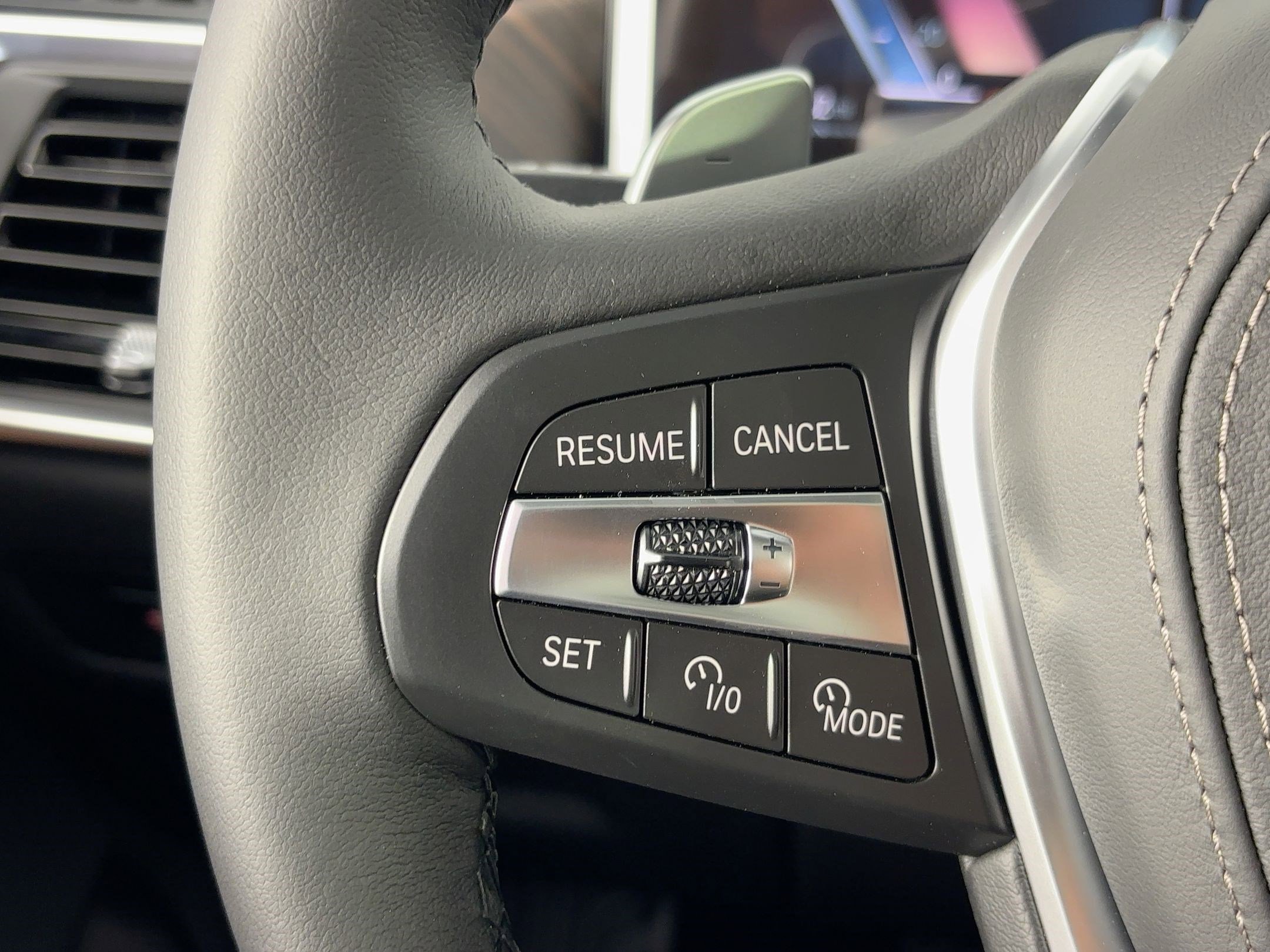 New 2026 BMW X5 sDrive40i w/ Parking Assistance Package image 16