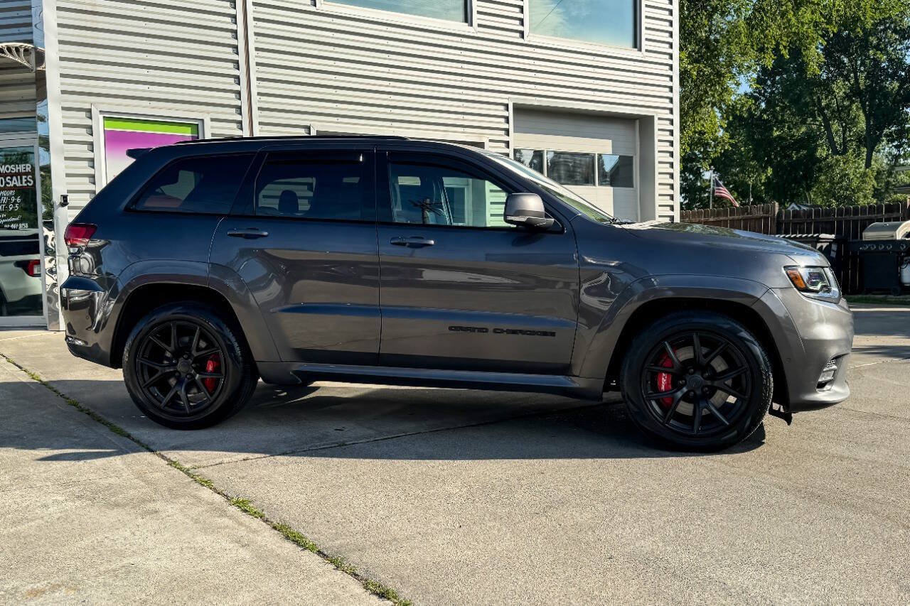 Used 2021 Jeep Grand Cherokee SRT AWD/4WD image 2