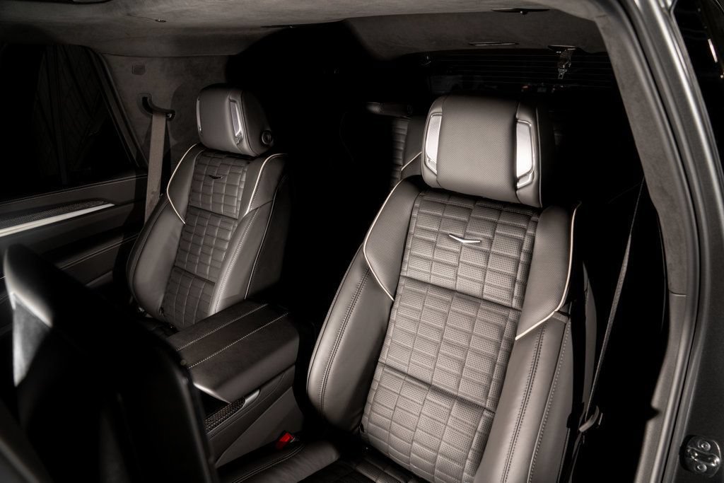Used 2026 Cadillac Escalade V AWD/4WD image 16
