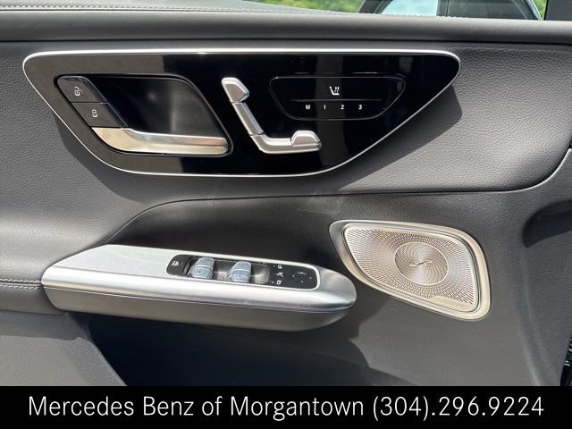 New 2025 Mercedes-Benz GLC 350e 4MATIC image 18