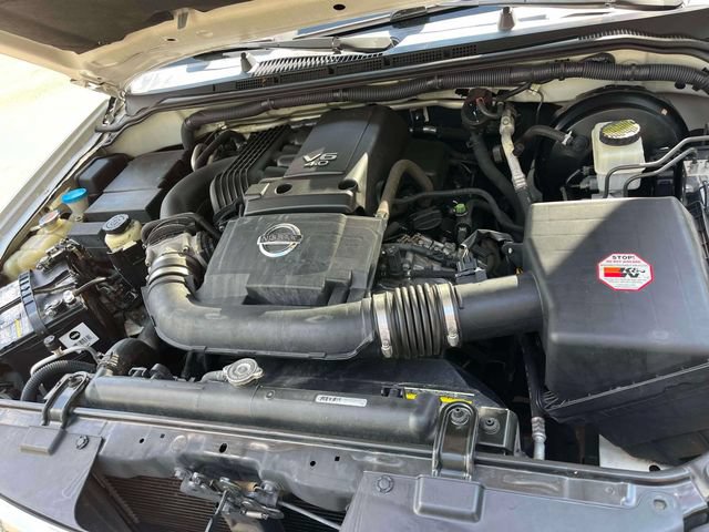 Used 2012 Nissan Pathfinder Silver AWD/4WD image 13