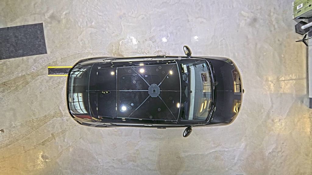 New 2026 Nissan Leaf Platinum+ w/ Cargo Package (Platinum+) FWD image 25