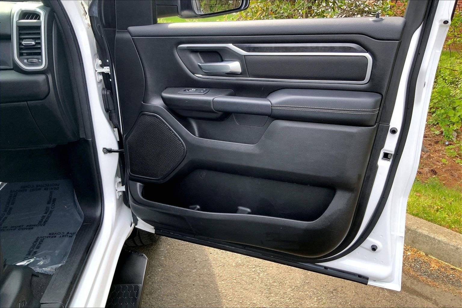 Used 2023 RAM 1500 Big Horn AWD/4WD image 19