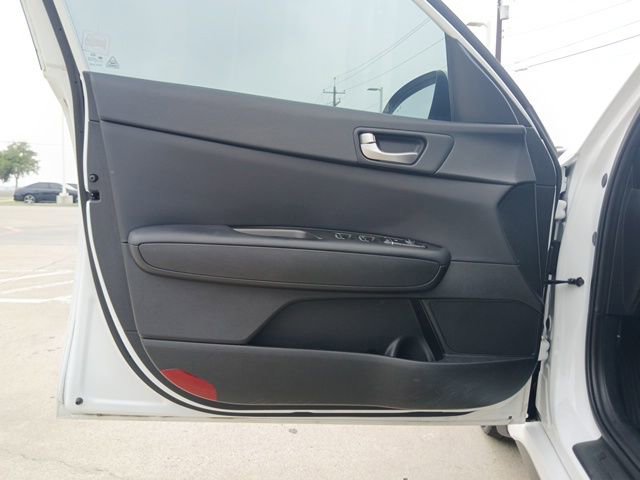 Used 2018 Kia Optima S w/ 18" Alloy Wheels Package FWD image 15