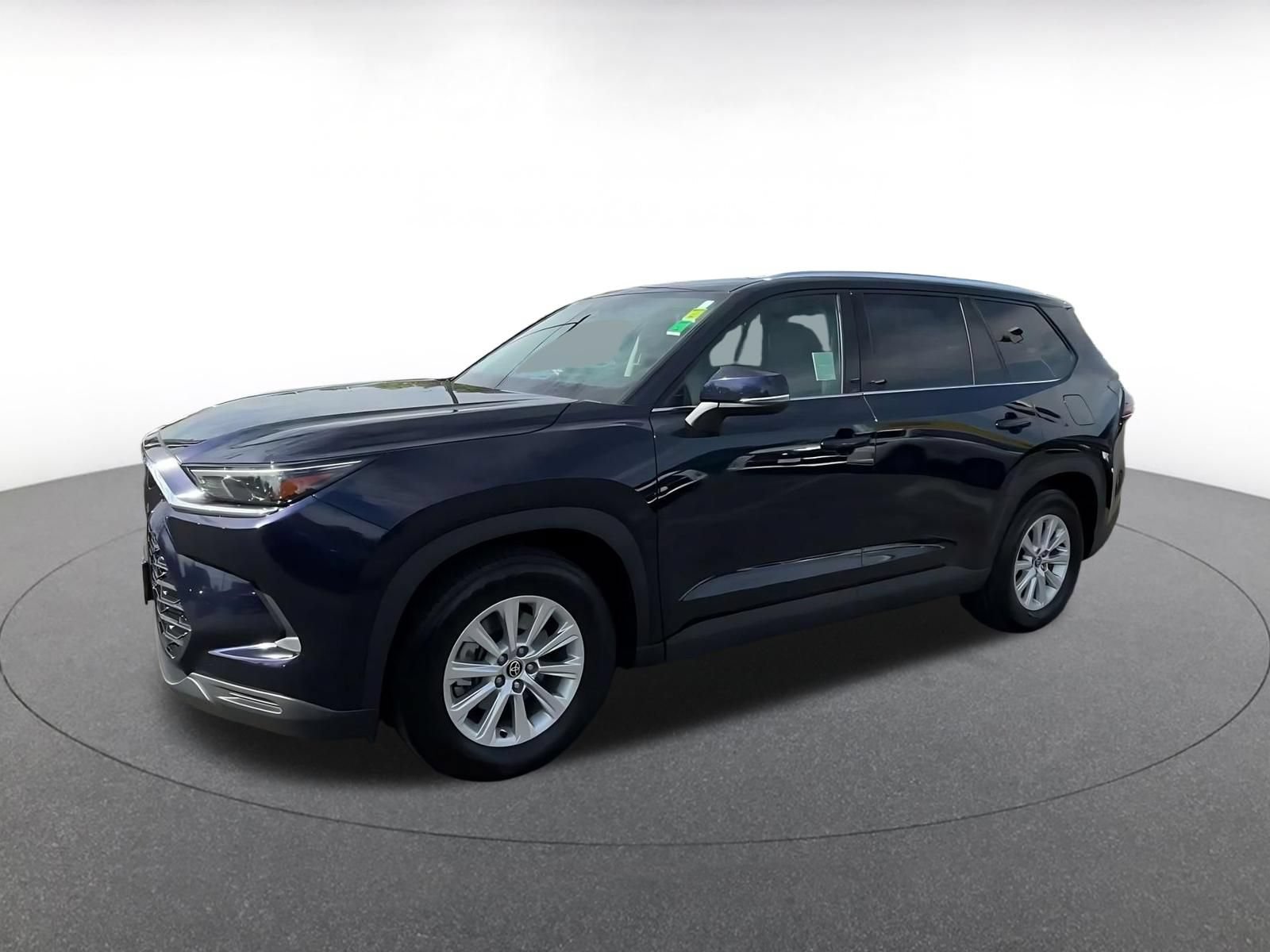 Used 2025 Toyota Grand Highlander FWD image 7