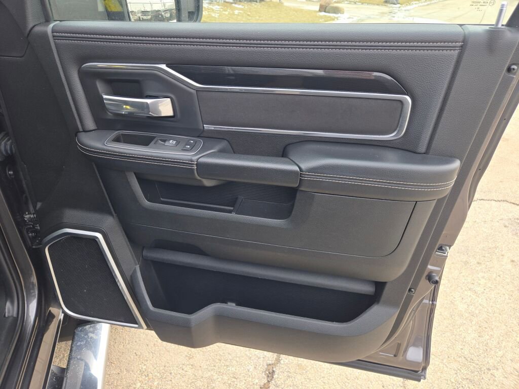 Certified 2023 RAM 2500 Laramie AWD/4WD image 5