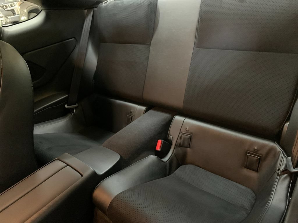 Used 2026 Toyota GR86 Premium w/ ALL Weather Mat Package (TMS) RWD image 14