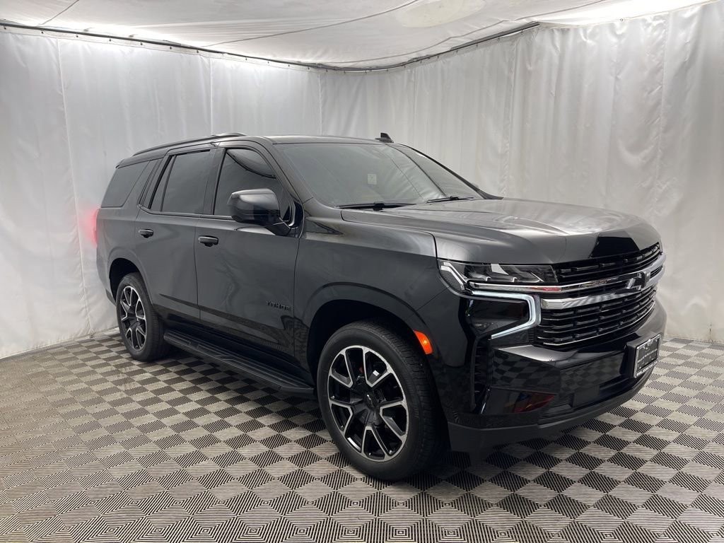 Used 2021 Chevrolet Tahoe RST image 2