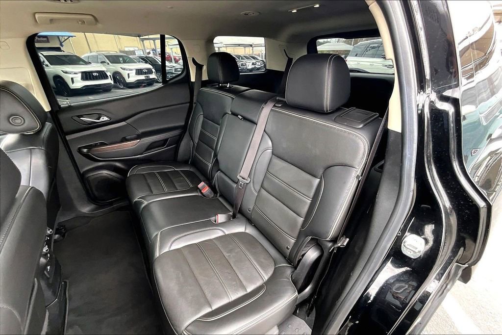 Used 2023 GMC Acadia Denali image 36