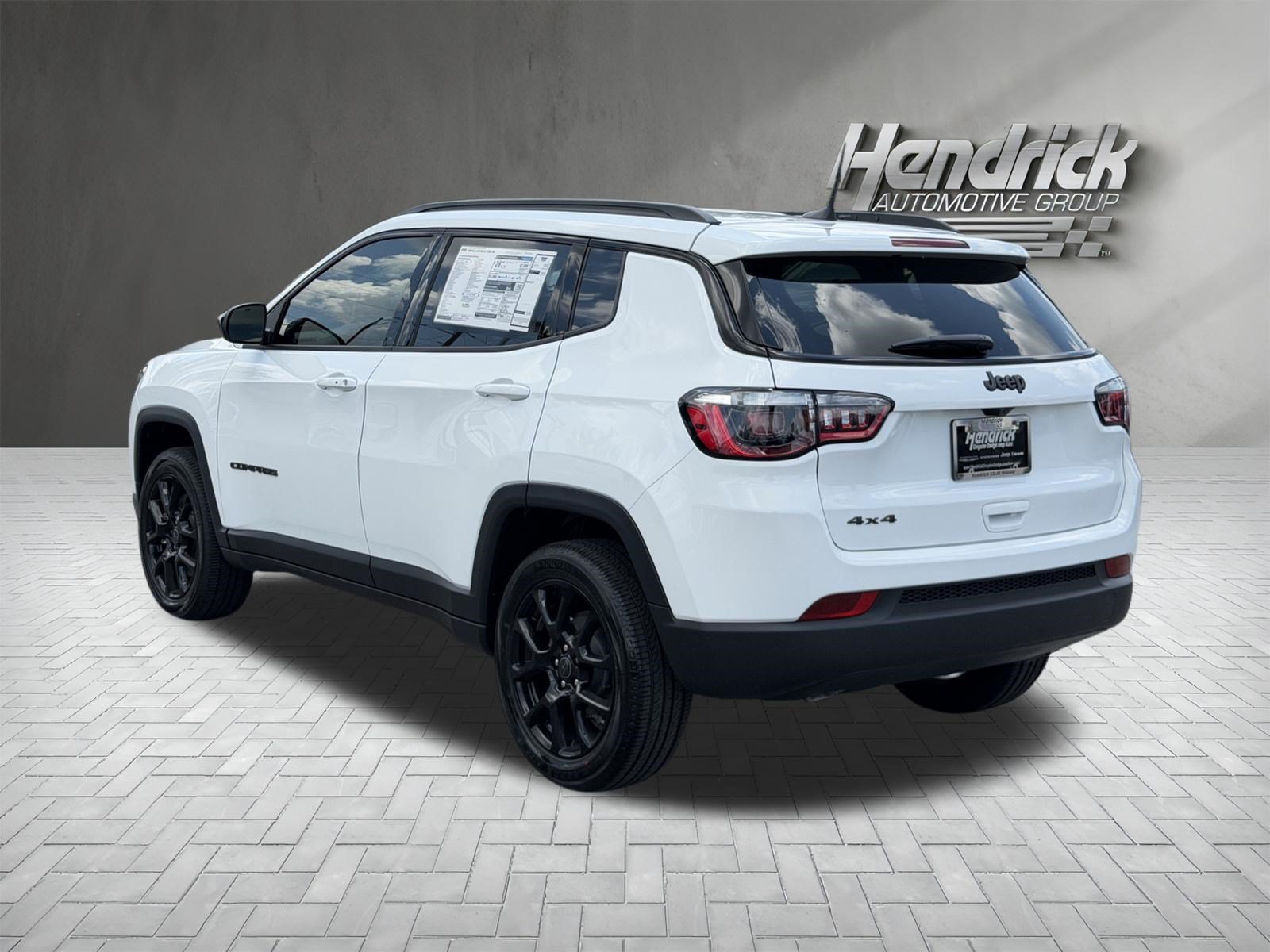 New 2026 Jeep Compass Latitude AWD/4WD image 8