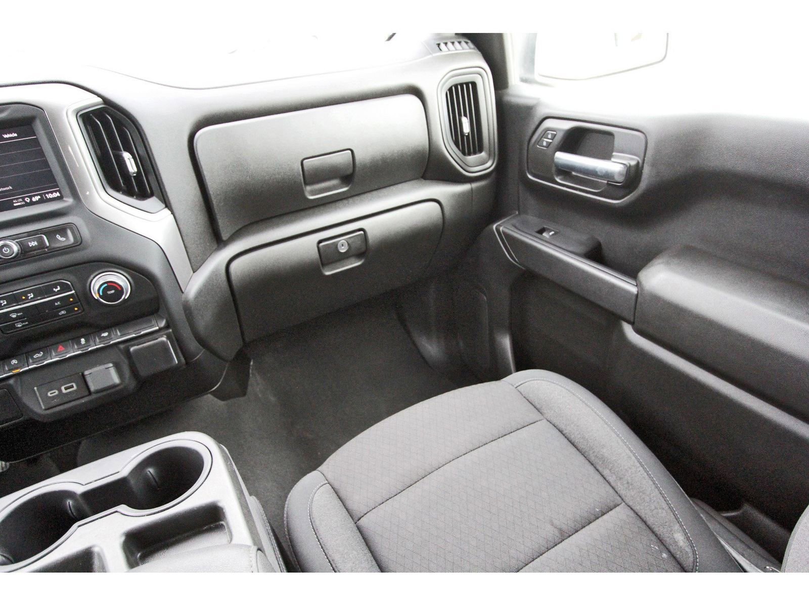 Used 2024 Chevrolet Silverado 1500 Custom image 13