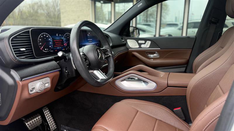 Used 2024 Mercedes-Benz GLS 450 4MATIC w/ AMG Line Exterior image 17