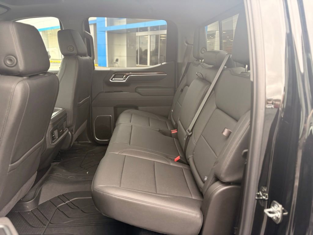 New 2026 Chevrolet Silverado 1500 RST w/ Redline Edition image 13