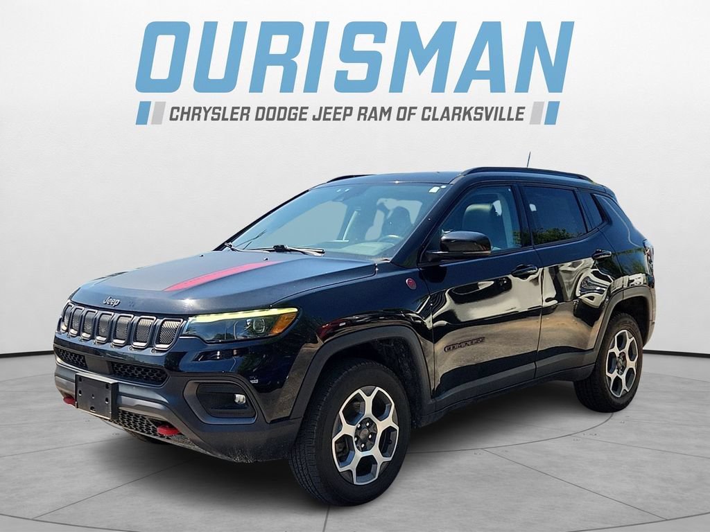 Used 2022 Jeep Compass Trailhawk w/ Trailhawk Elite Group AWD/4WD image 3