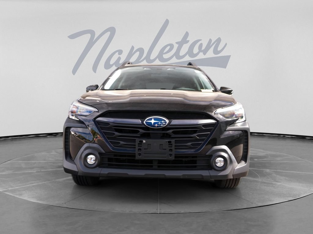 Used 2024 Subaru Outback Premium AWD/4WD image 2
