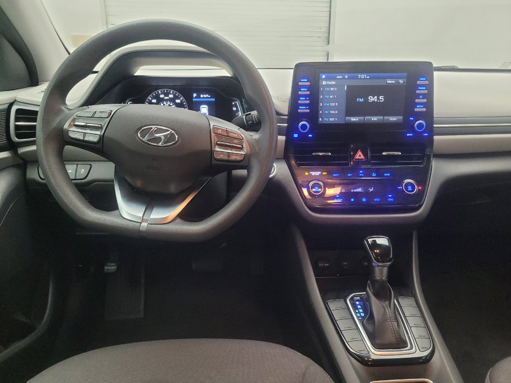 Used 2020 Hyundai Ioniq Blue FWD image 22