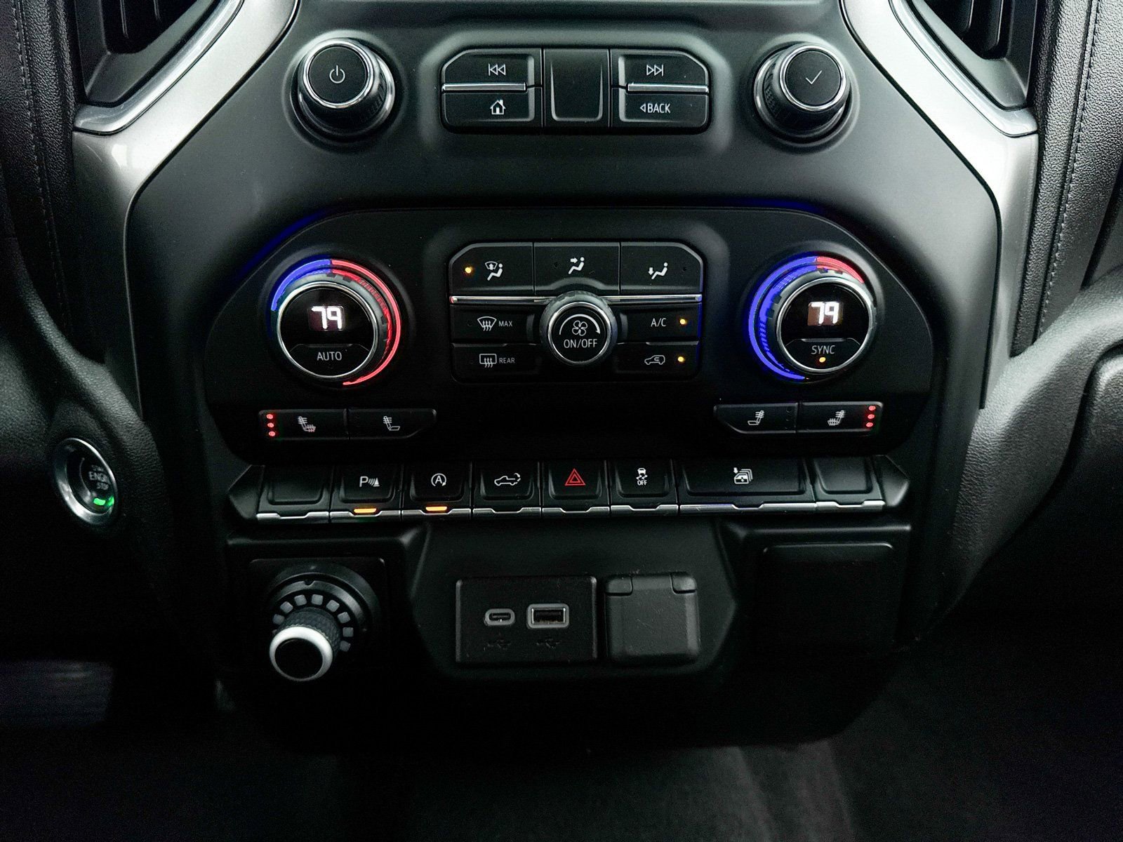 Used 2020 Chevrolet Silverado 1500 LT w/ All-Star Edition image 28