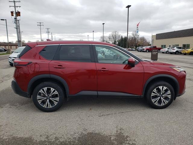 Used 2023 Nissan Rogue SV image 7
