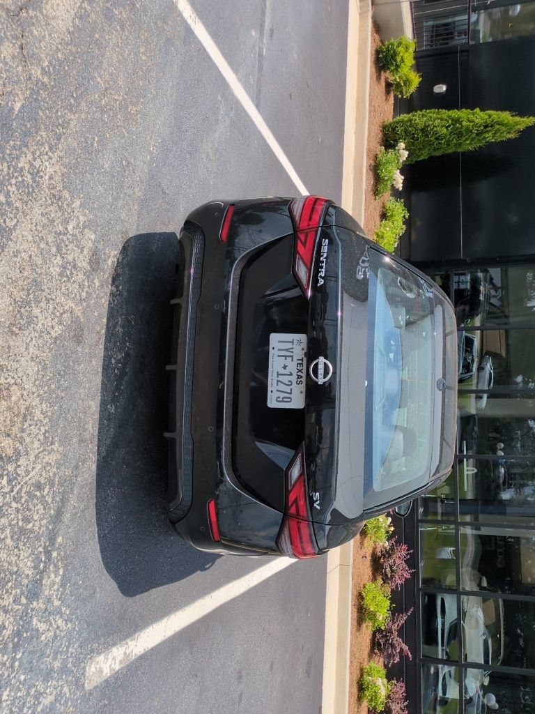 Used 2024 Nissan Sentra SV FWD image 6