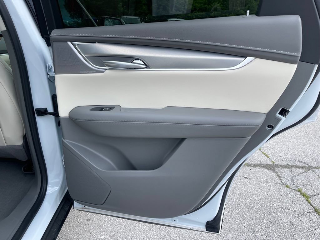 Used 2026 Cadillac XT5 Premium Luxury w/ LPO, Floor Liner Package AWD/4WD image 18