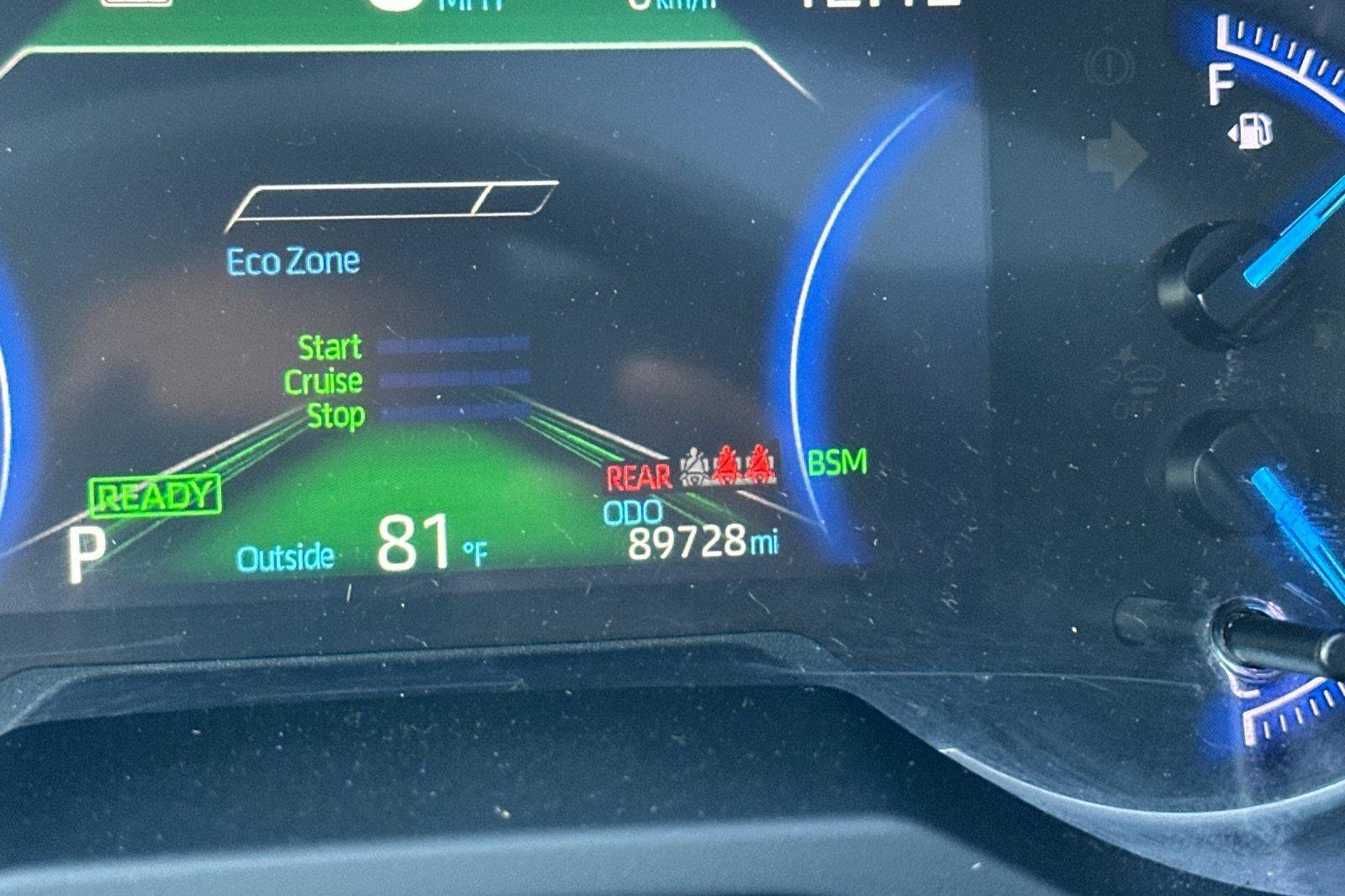 Used 2019 Toyota RAV4 XSE w/ Carpet Mat Package AWD/4WD image 25