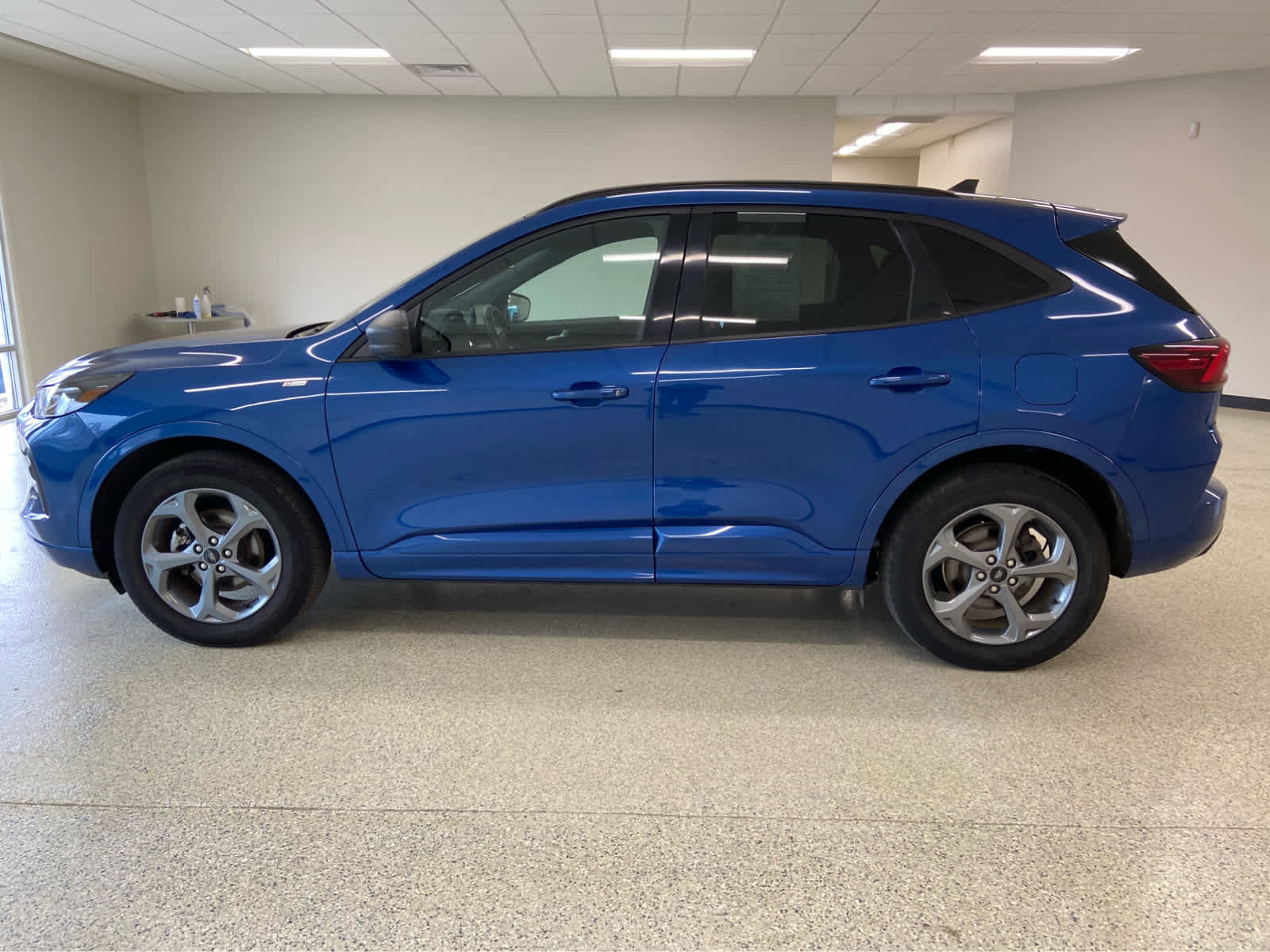 Used 2023 Ford Escape ST-Line w/ Tech Pack #1 image 13