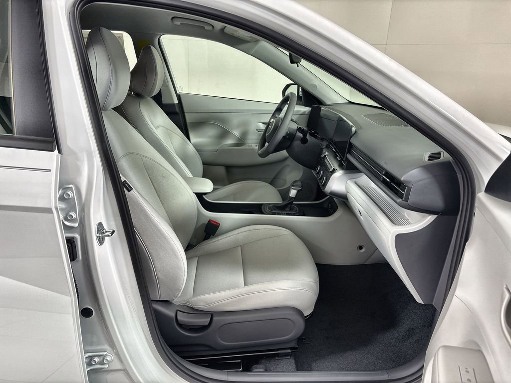 New 2026 Hyundai Kona SE FWD image 25