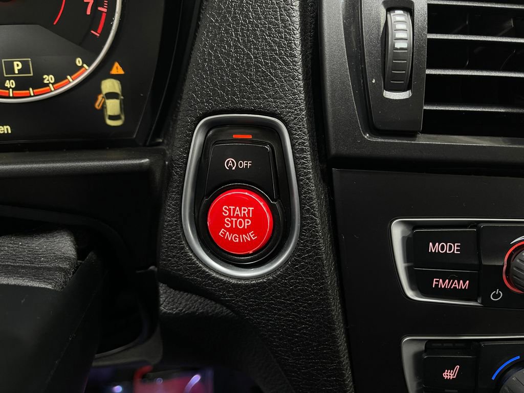 Used 2015 BMW M235i xDrive Coupe image 20