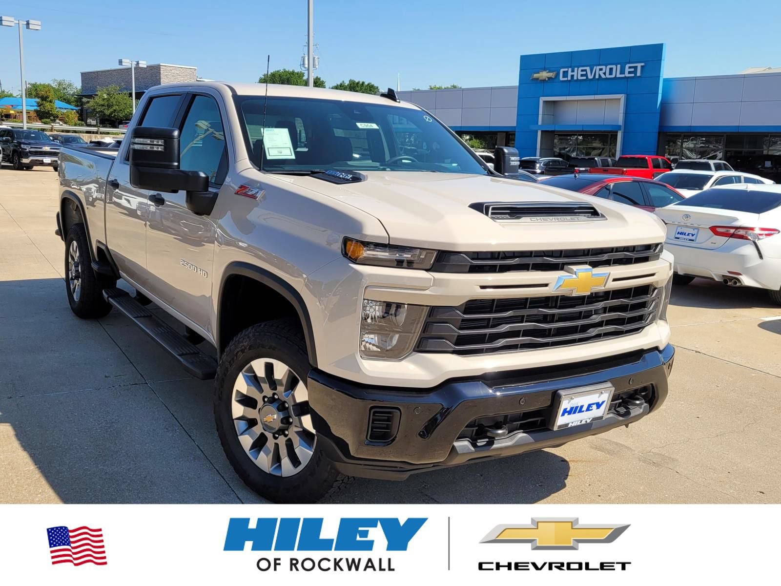 New 2026 Chevrolet Silverado 2500 Custom w/ Custom Value Package AWD/4WD image 1