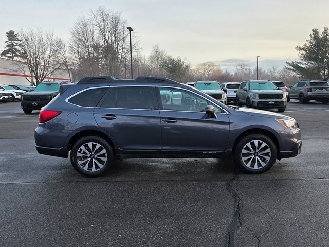 Used 2017 Subaru Outback 2.5i Limited image 9