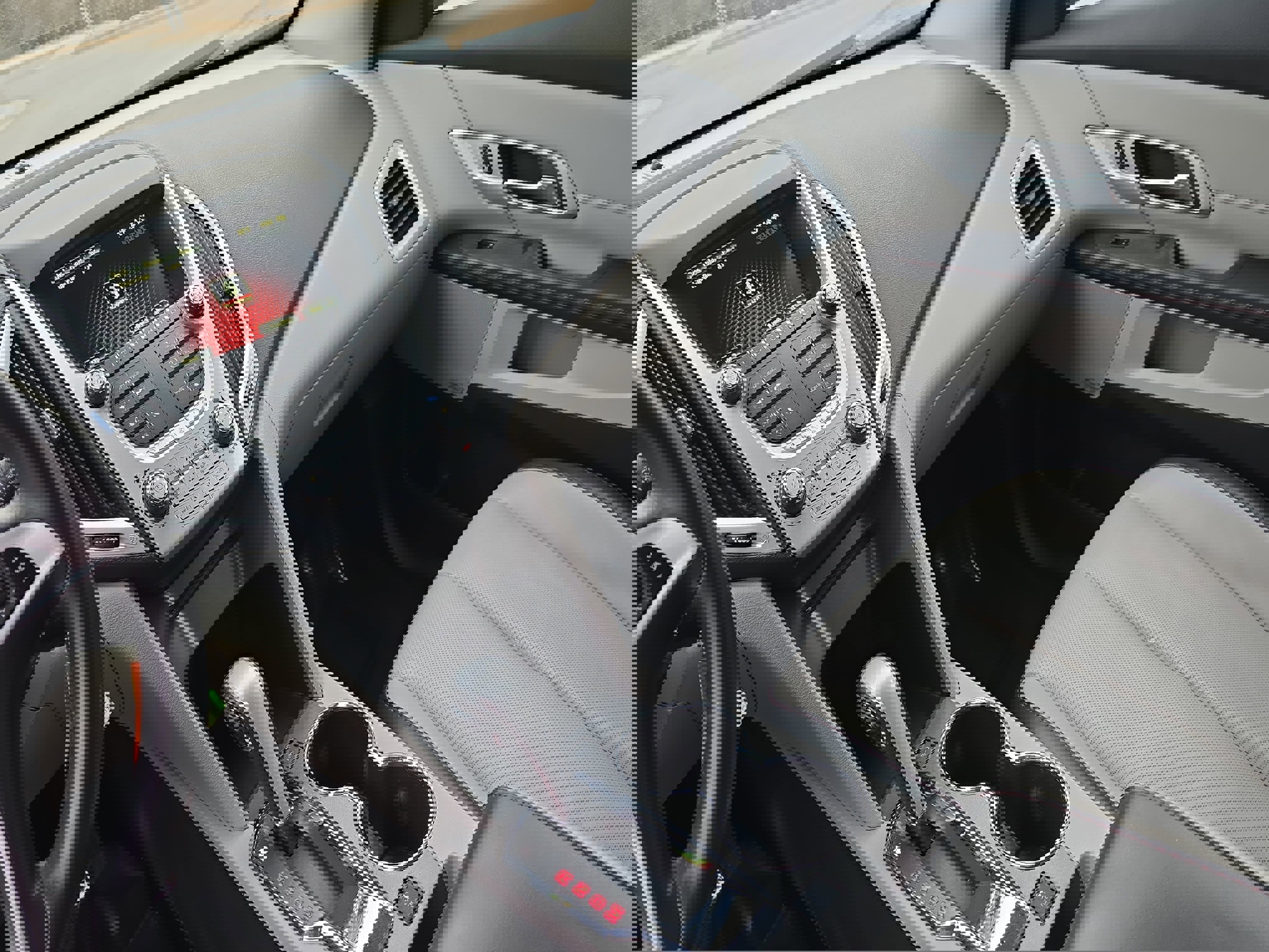 Used 2013 GMC Terrain SLT image 23