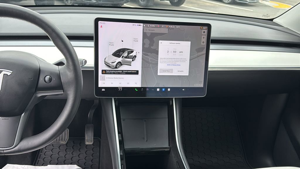 Used 2021 Tesla Model Y Long Range image 16