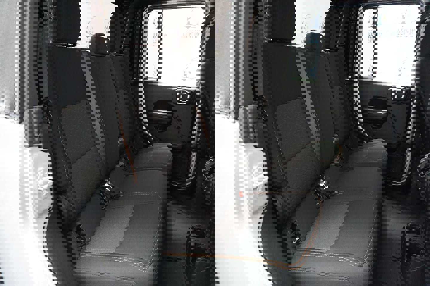 Used 2023 Jeep Gladiator Mojave w/ Trailer Tow Package image 14