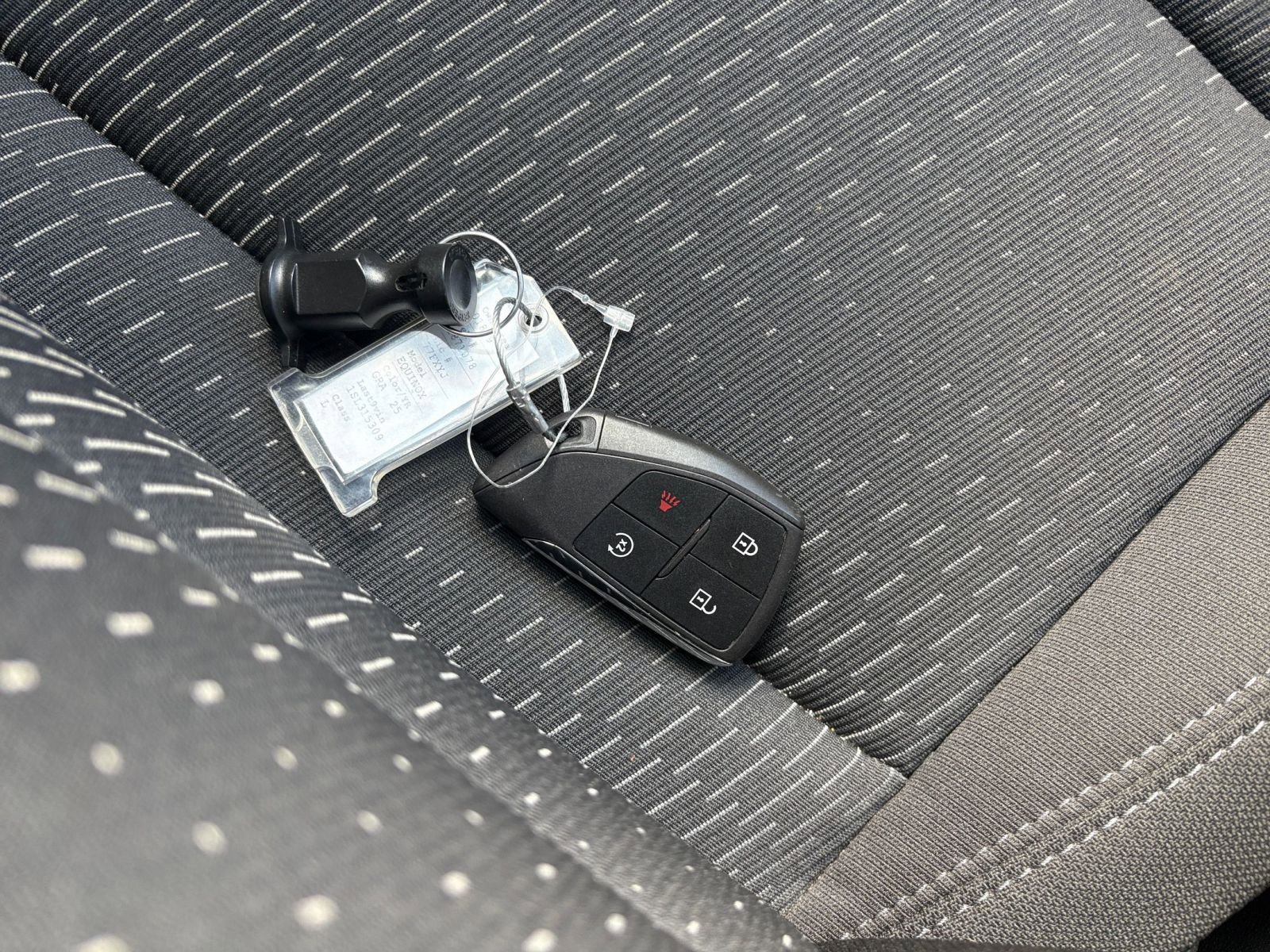 Used 2025 Chevrolet Equinox LT FWD image 21
