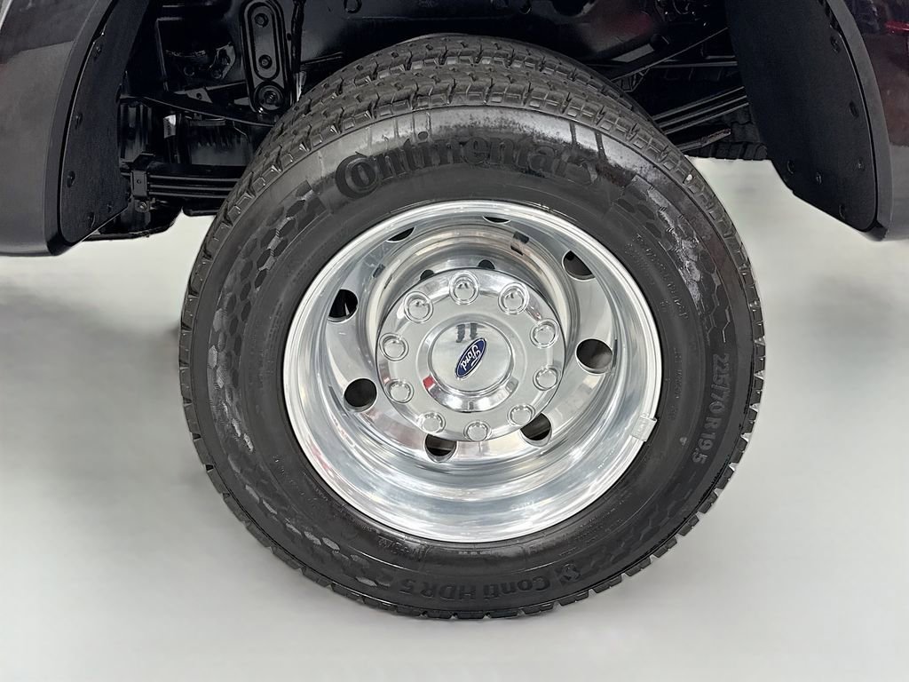 Used 2024 Ford F450 Platinum w/ FX4 Off-Road Package image 11