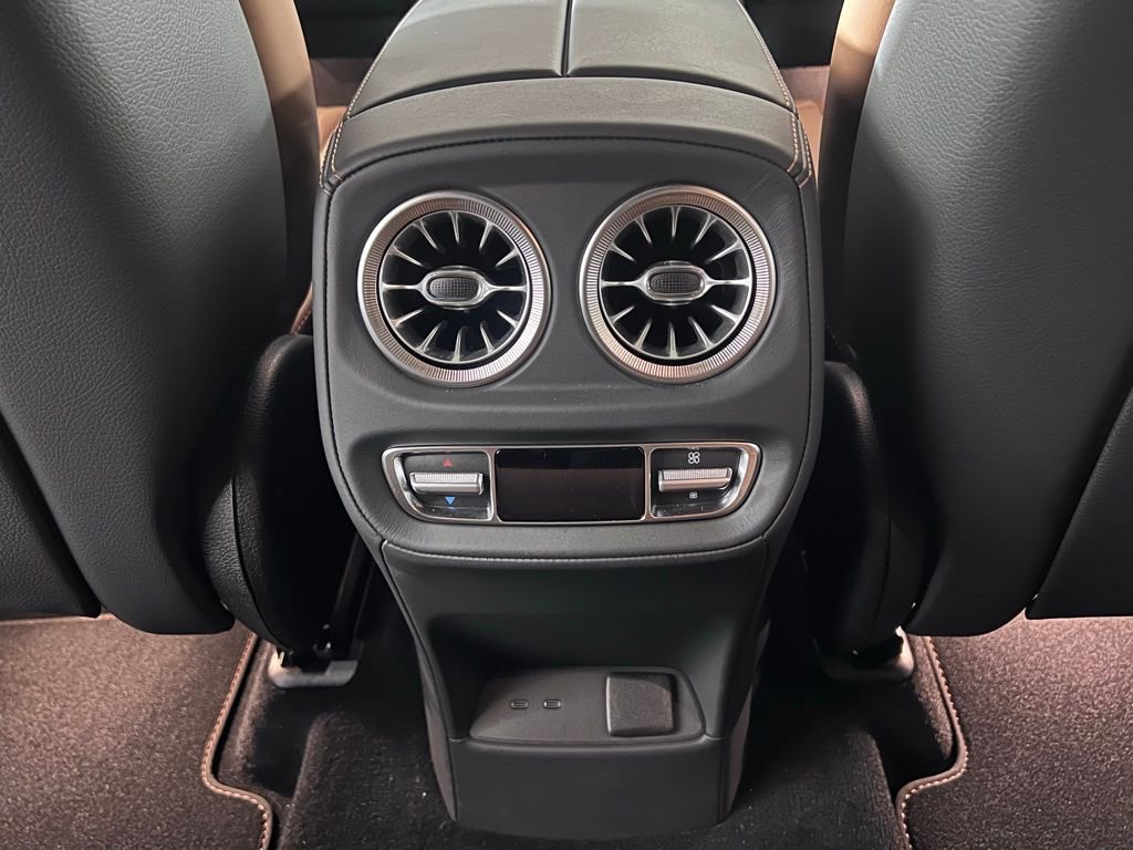 Used 2025 Mercedes-Benz G 63 AMG 4MATIC image 26