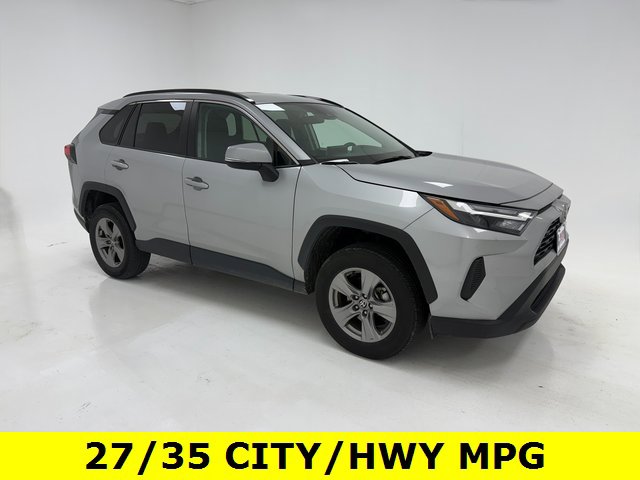 Used 2024 Toyota RAV4 XLE image 1