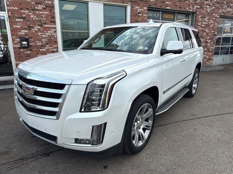 Used 2017 Cadillac Escalade Luxury