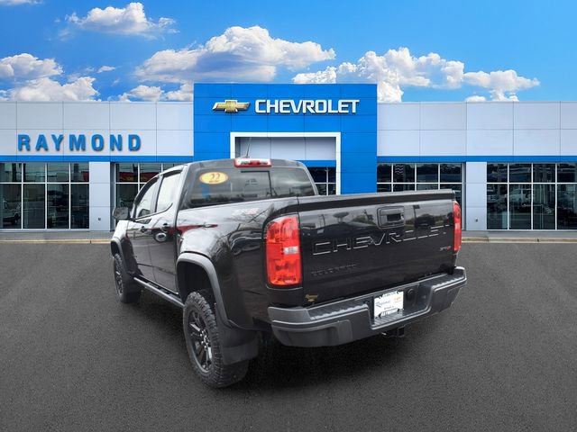Used 2022 Chevrolet Colorado ZR2 w/ ZR2 Midnight Special Edition AWD/4WD image 6