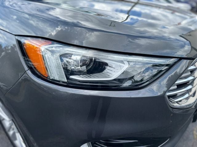 Used 2019 Ford Edge SEL w/ Equipment Group 201A AWD/4WD image 32