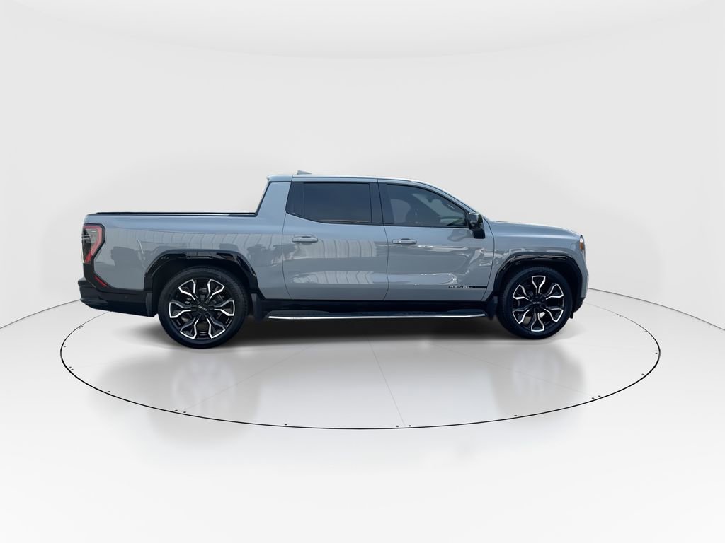 Used 2024 GMC Sierra EV Denali image 9